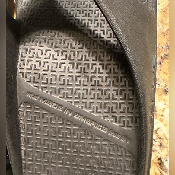 Telic Women’s Medium (8) Black Arch Support Sandals - Picture 8 of 8